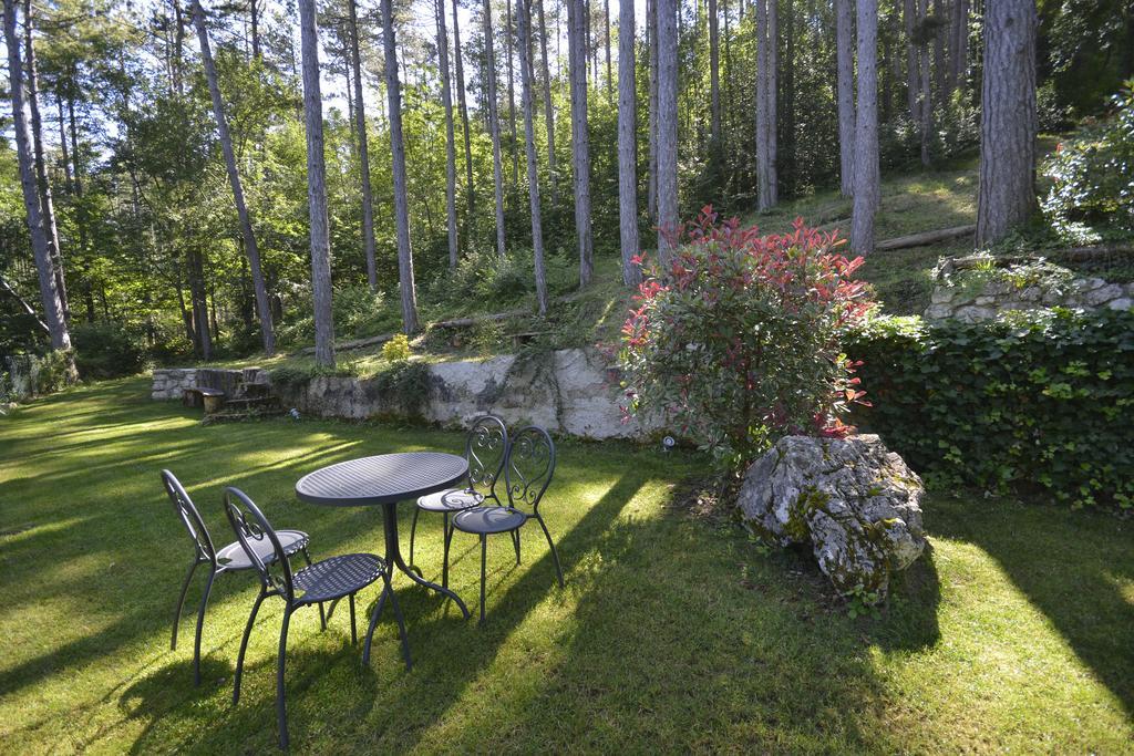 Hotel Pineta Ristorante Country House In Fabriano Campodonico  Exterior foto